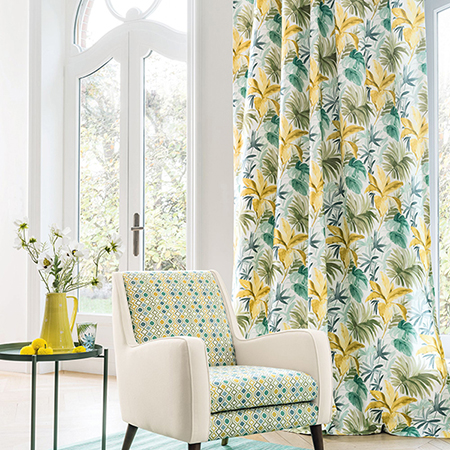 Yellow and aquamarine interior design